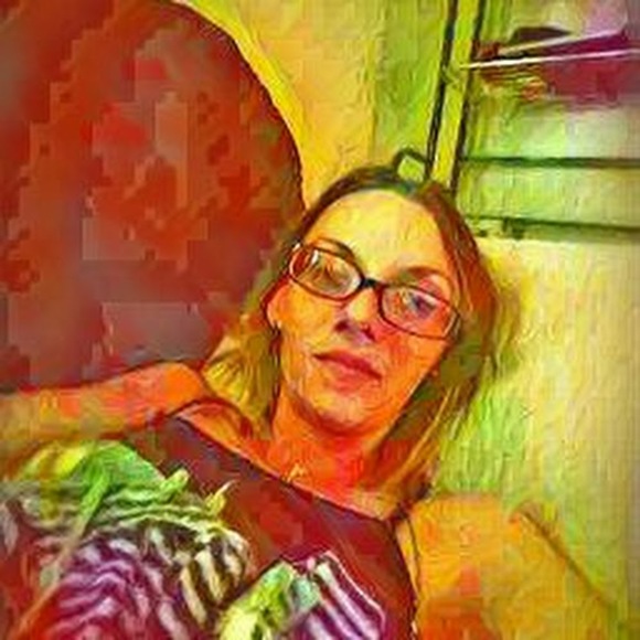 Meet your Posher, Megan - Picture 1 of 1